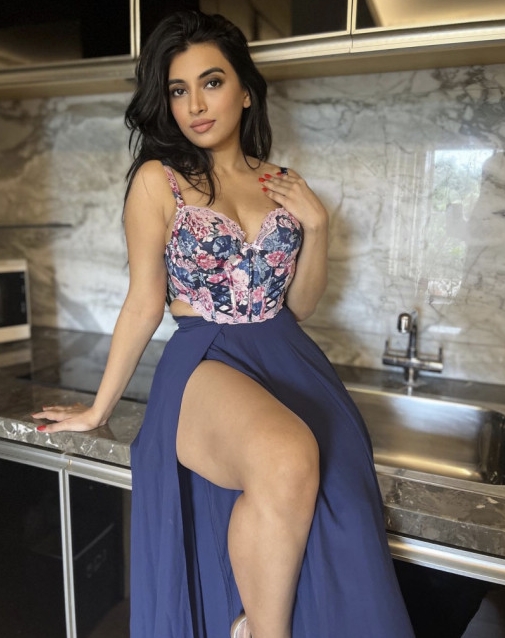 konyaescortyasemin-1-1 Ben Konya Escort Yasemin Kusursuz Bir Escort Deneyimi İçin Ulaşabilirsiniz