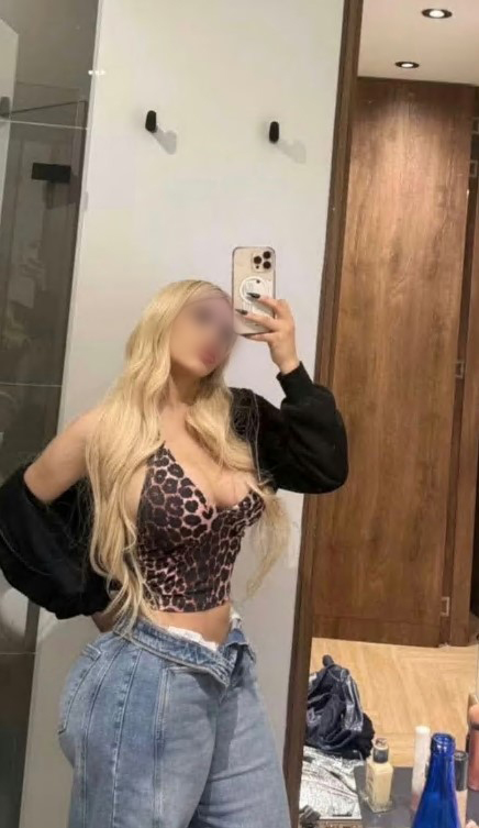 konyaescortdefne-1-5 Konya Escort Defne Bosna'da Kendi Yerim Var